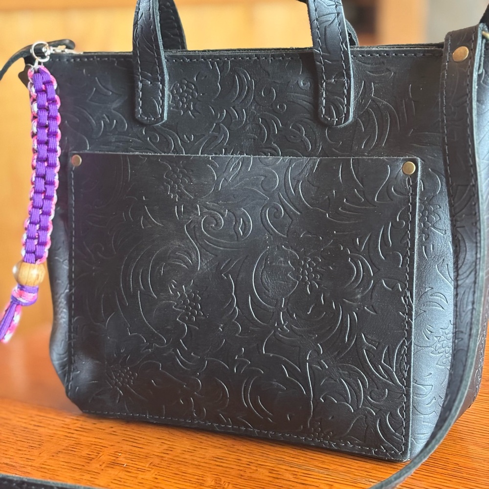 Portland Leather Dahlia Crossbody Bag in Black Leather